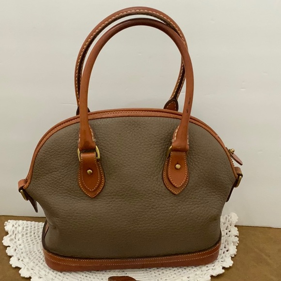 Vintage Dooney & Bourke Bag - Picture 3 of 14